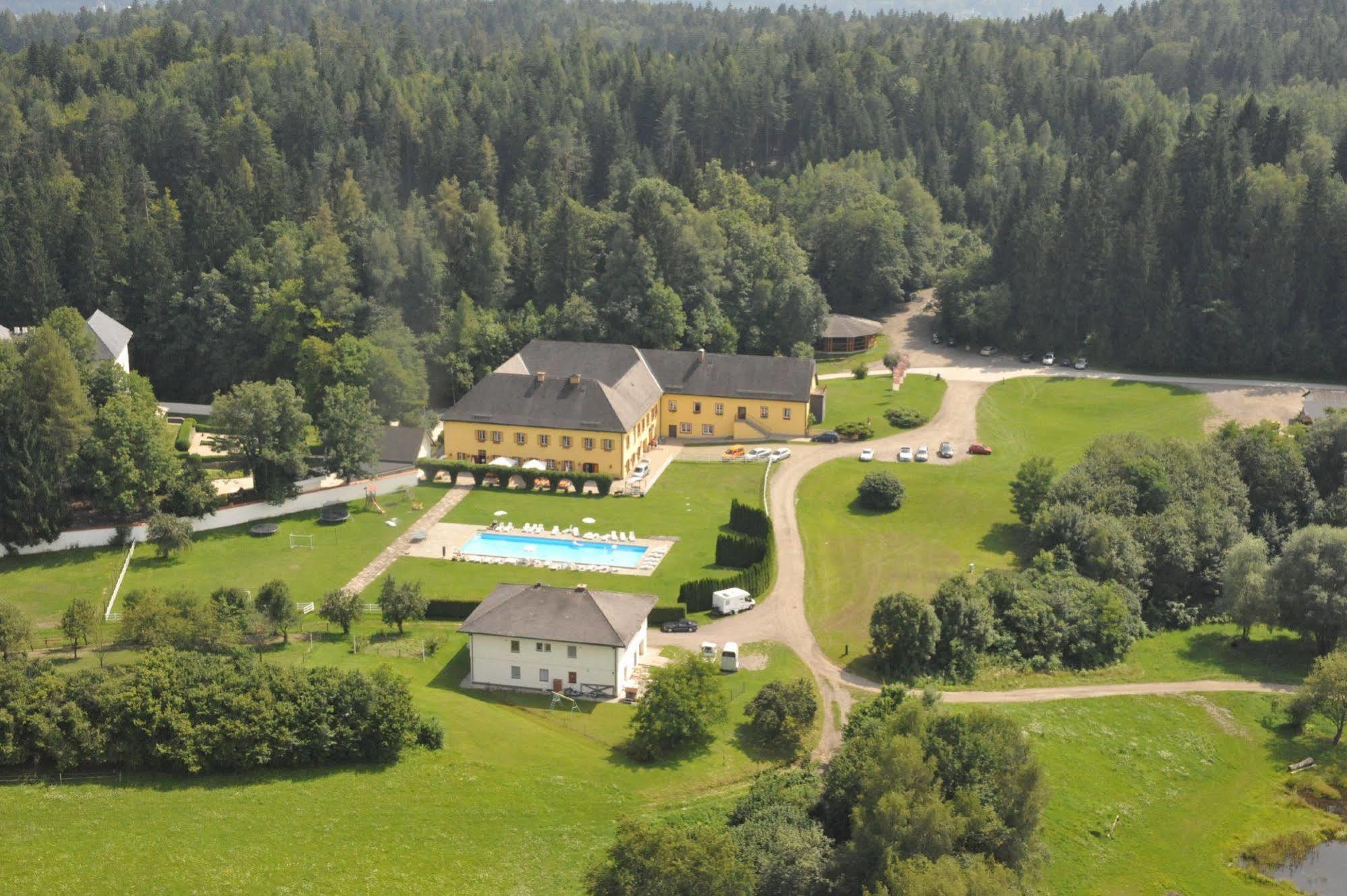 Hotel Gut Drasing Krumpendorf Zewnętrze zdjęcie